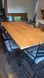 Tafel van massief grenen en smeedijzer en 6 bijpassende stoe, Huis en Inrichting