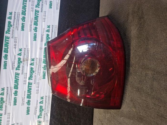 Achterlicht rechts van een Volkswagen Golf, Auto-onderdelen, Verlichting, Volkswagen, Gebruikt, 3 maanden garantie, Ophalen of Verzenden