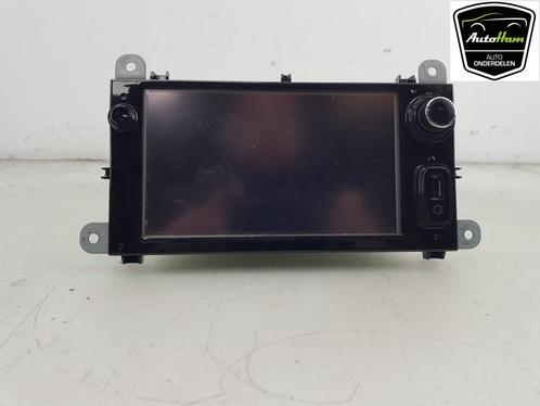 RADIO Renault Clio IV (5R) (01-2012/08-2021), Auto-onderdelen, Overige Auto-onderdelen, Renault, Gebruikt