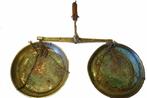 Antieke koperen opknopings balansschaal, Antiquités & Art, Enlèvement ou Envoi, Cuivre