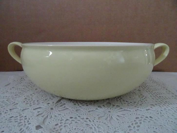 Antieke terrine pastel geel gele terrine P Regout 1930, Antiek en Kunst, Antiek | Schalen, Ophalen of Verzenden