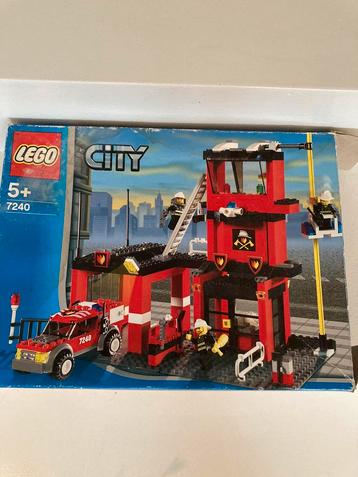 Lego city brandweerkazerne 7240