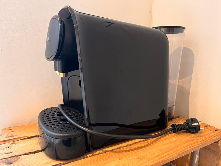 Philips L’OR Barista koffiemachine, Elektronische apparatuur, Koffiezetapparaten, Zo goed als nieuw, Koffiepads en cups, Koffiemachine