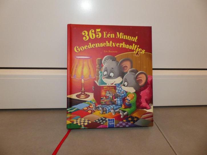 365 éénminuut goedenachtverhaaltjes - kinderboek, Boeken, Kinderboeken | Kleuters, Zo goed als nieuw, Fictie algemeen, Ophalen of Verzenden