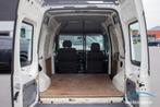 Ford Transit Connect 1.8 TDCi / LICHTE VRACHT / TREKHAAK, Auto's, Voorwielaandrijving, Stof, Wit, https://public.car-pass.be/vhr/a3891484-7f72-4cf4-bc17-f58336ac523d