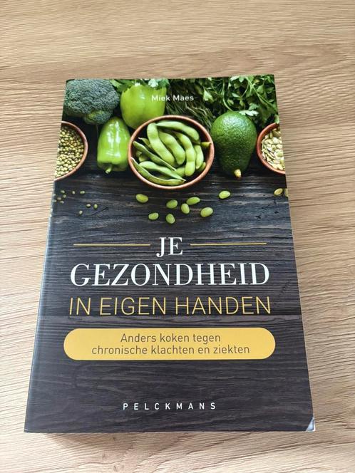 Miek Maes - Je gezondheid in eigen handen, Boeken, Gezondheid, Dieet en Voeding, Zo goed als nieuw, Ophalen of Verzenden