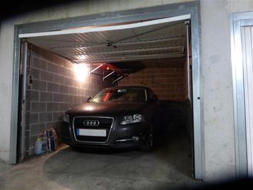 Garage à louer à Ixelles, 2 chambres beschikbaar voor biedingen