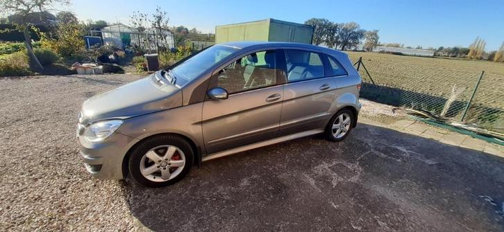 Mercedes Classe B180 CDI - Automaat - Euro 4 - Diesel, Auto's, Mercedes-Benz, Particulier, B-Klasse, Diesel, Euro 4, Break, 5 deurs