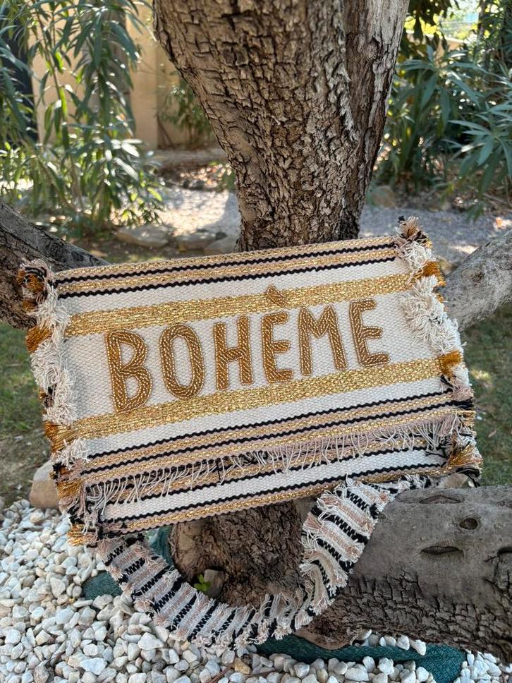BOHÈME XL clutch met riem - NIEUW, Handtassen en Accessoires, Tassen | Damestassen, Ophalen of Verzenden