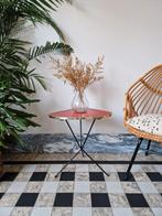 Vintage sixties Expo 58 bijzettafeltje | sidetable, Huis en Inrichting, Ophalen, Gebruikt, Minder dan 50 cm, Overige vormen