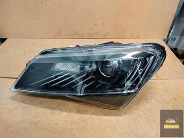 Skoda Superb III Xenon Torsion Linkerlamp Ideaal beschikbaar voor biedingen