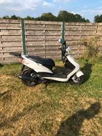 YAMAHA CYGNUS 125cc 2011, Motoren, Scooter, Bedrijf, 125 cc, 11 kW of minder