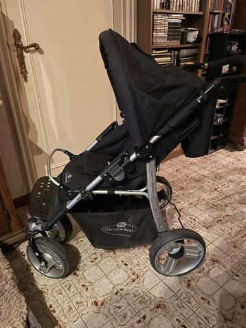 Buggy beschikbaar voor biedingen