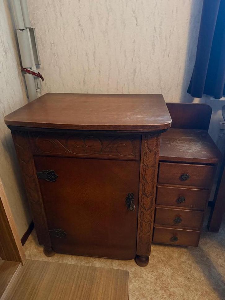 Antieke eiken kast met ladeblok, Antiek en Kunst, Antiek | Meubels | Kasten, Ophalen