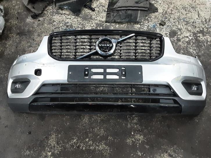 PARE-CHOCS AVANT Volvo XC40 (XZ) (01-2017/12-2022), Autos : Pièces & Accessoires, Carrosserie & Tôlerie, Pare-chocs, Volvo, Avant