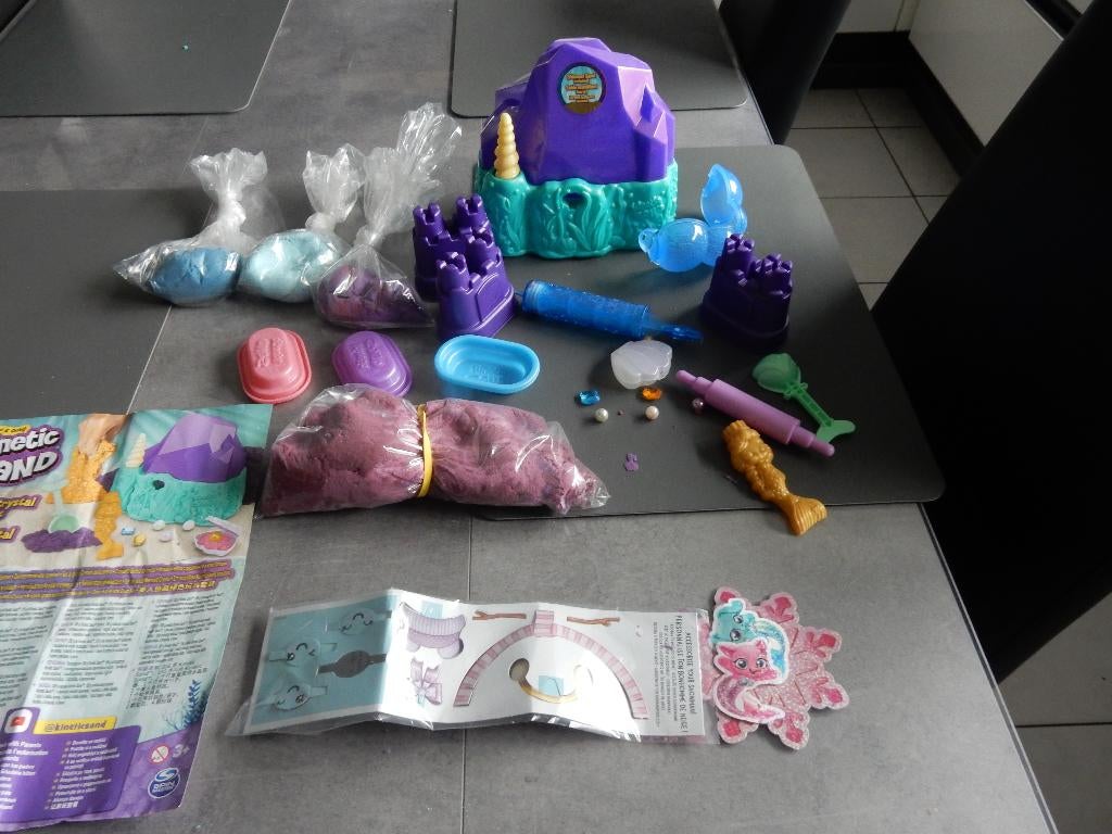 nr.24 - Kinetic sand - mermaid playset, Kinderen en Baby's, Ophalen of Verzenden, Gebruikt, Knutselen