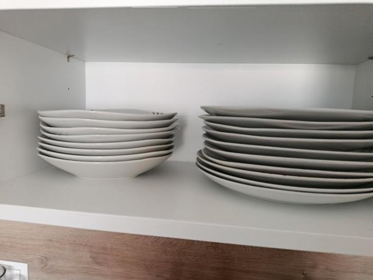 Service de table 9 personnes, Maison & Meubles, Cuisine | Vaisselle, Enlèvement