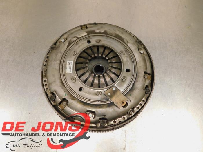 Volant d'inertie masse double d'un Renault Trafic, Renault, -, 3 mois de garantie, Utilisé