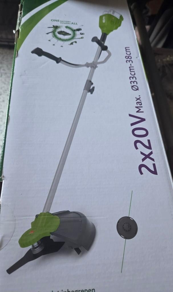 Debroussailleuse, Neuf, Central Park, Enlèvement, 10 à 30 cm