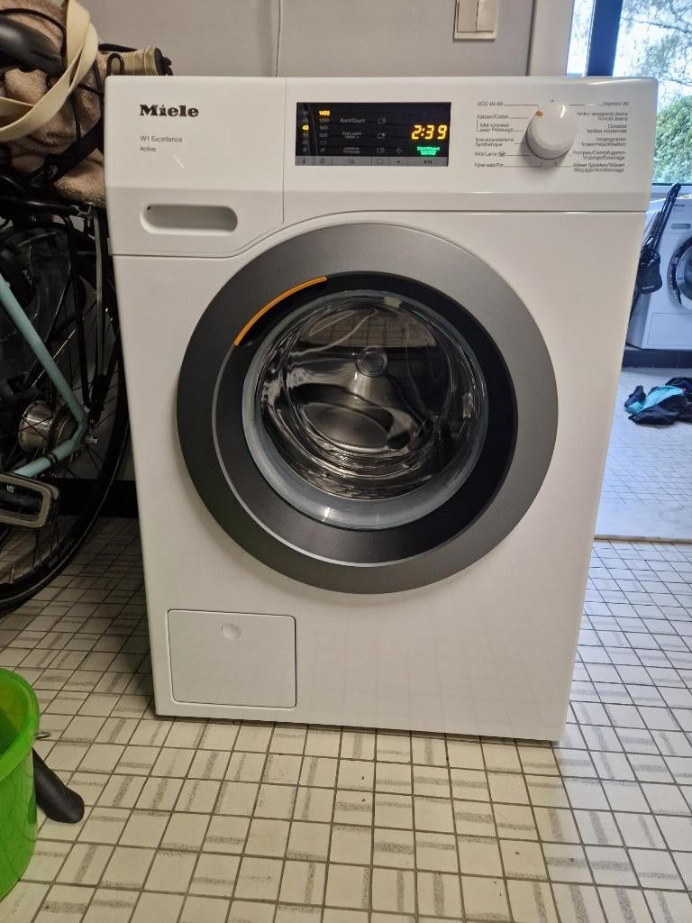 Machine à laver Miele WEA035WCS, 1200 à 1600 tours, 6 à 8 kg, Comme neuf, Chargeur frontal