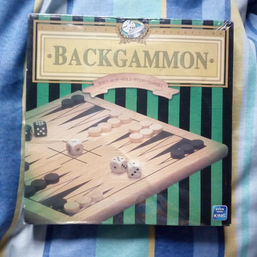 Backgammon, un jeux en bois totalement neuf, Enlèvement ou Envoi