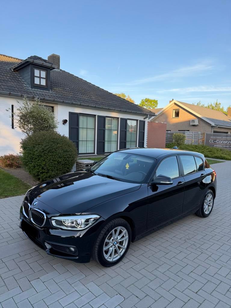 BMW 116d 1.5d met 200.000 km 2016, goedgekeurd voor verkoop., Auto's, Automaat, 1 Reeks, Euro 6, Diesel