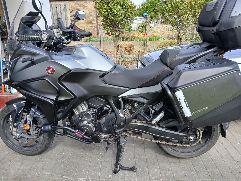 Honda Nt11000 dct, Motoren, Motoren | Honda, 2 cilinders, Motorrijbewijs A, Gebruikt, Handvatverwarming