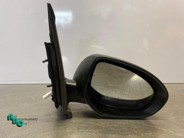 Buitenspiegel rechts van een Mazda 2, Auto-onderdelen, Spiegels, Mazda, Gebruikt, 3 maanden garantie, Ophalen of Verzenden