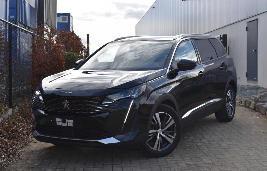 Peugeot 5008 1.2 EAT8 Allure 7 zitplaatsen 50 km Carnet 2023, Leder en Stof, 360° camera, SUV of Terreinwagen, Voorwielaandrijving
