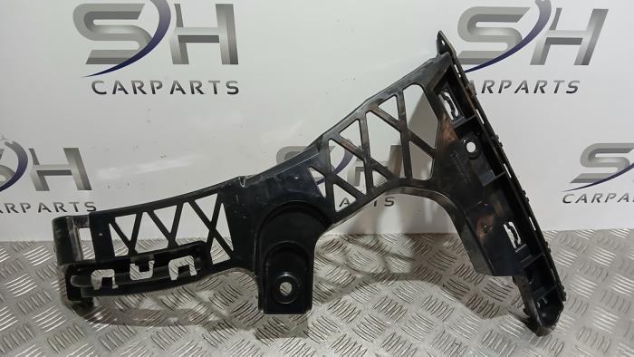 Support pare-chocs arrière gauche d'un Mercedes CLA, 3 mois de garantie, Utilisé, -, -