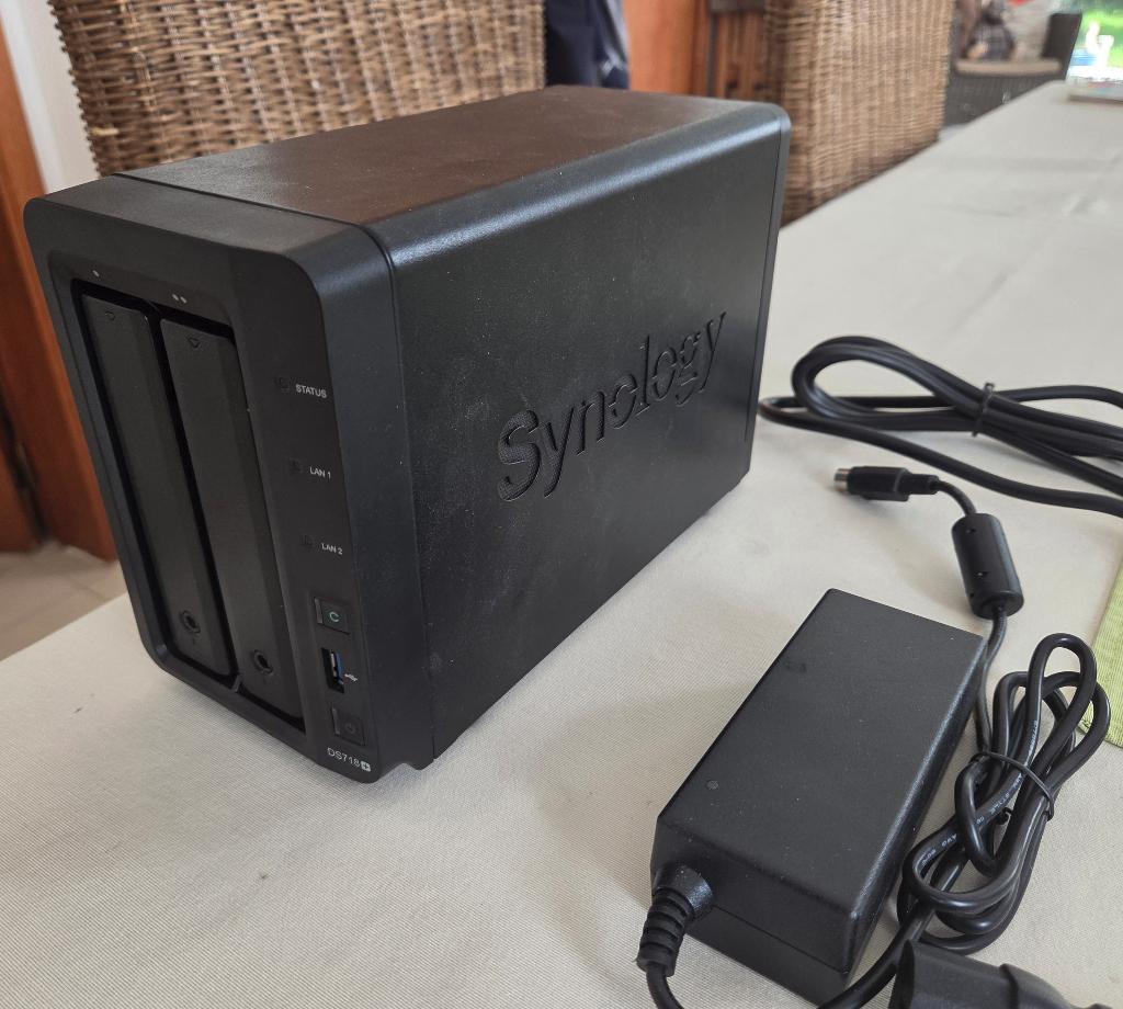 Synology DS-718+ NAS met „hoge prestaties”, Computers en Software, NAS, Gebruikt, Ophalen of Verzenden