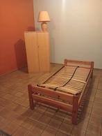 Lit 1 personne,+ garde robe+ lampe, Enlèvement, Comme neuf, Une personne