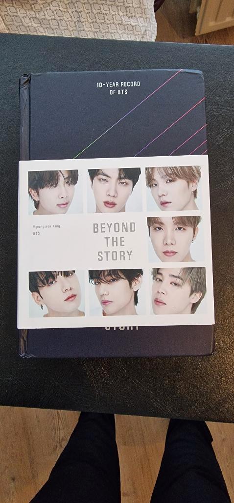 BTS Beyond The Story, Livres, Musique, Utilisé, Artiste, Enlèvement ou Envoi