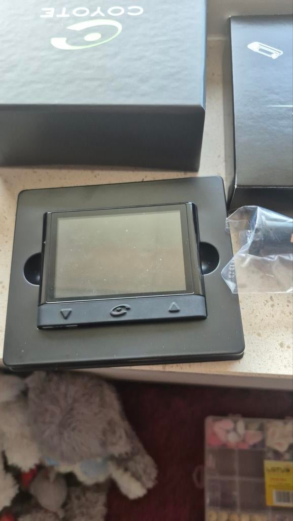 Coyote mini, Enlèvement