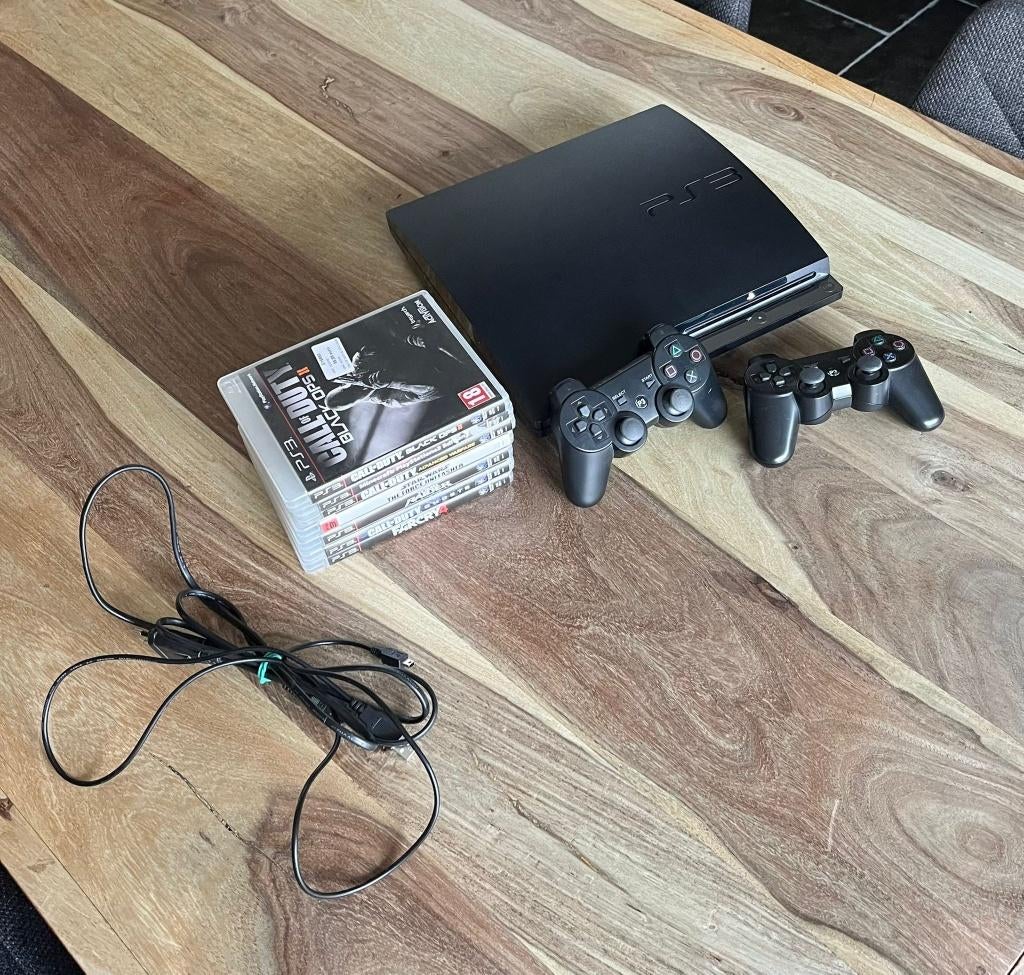 Complete PlayStation 3 Slim Bundel - 7 Games & 2 Controllers, Enlèvement ou Envoi, Utilisé, 160 GB, Avec jeux