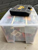 playmobil doos +/- 60 liter  incl kasteel en trein set, Ophalen, Gebruikt, Complete set