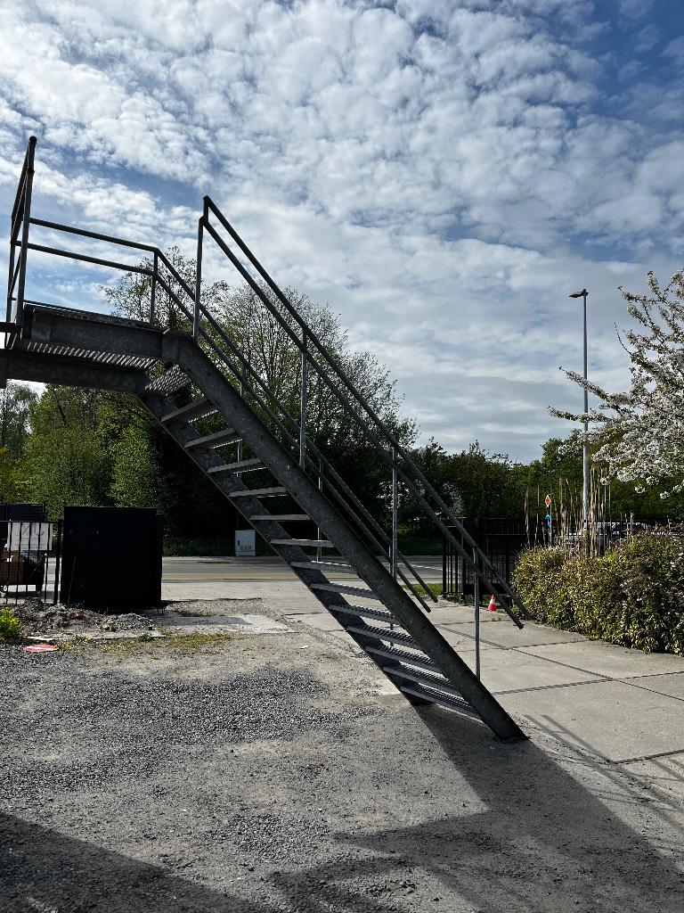 Metalen Bordestrap, Ophalen, Gebruikt, Trap, 2 tot 4 meter