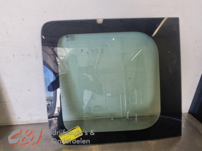 Vitre portière arrière camionnette d'un Opel Vivaro, -, Opel, 3 mois de garantie, Utilisé