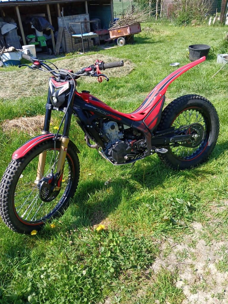 Montesa 4RT 300rr trial, Motos, Particulier