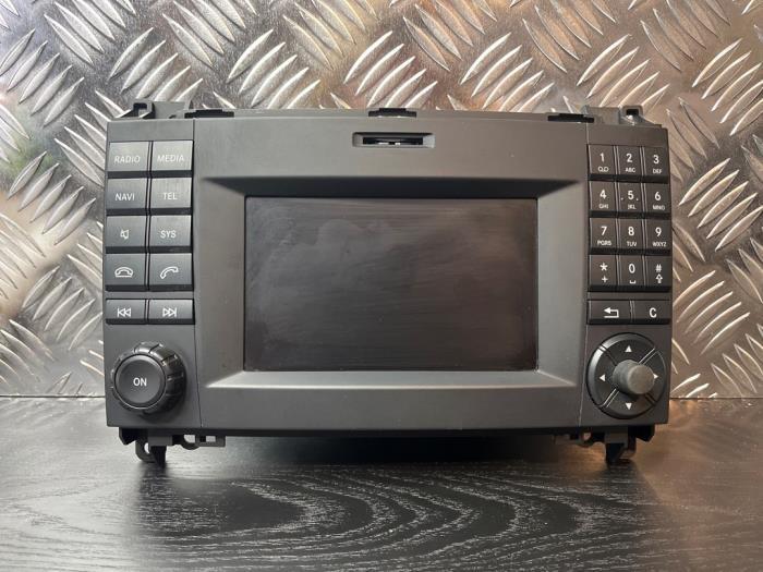 Radio d'un Mercedes Sprinter, Autos : Pièces & Accessoires, Électronique & Câbles, Mercedes-Benz, Utilisé, 3 mois de garantie