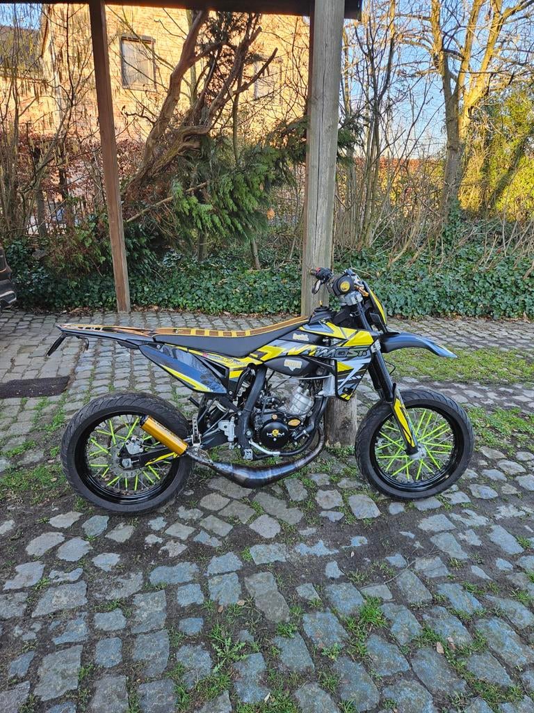 Sherco SM-RS 50, Ophalen, 6 versnellingen, Klasse B (45 km/u), Zo goed als nieuw
