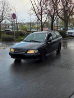 Volvo v40 1.8 essence automatique, Autos, Volvo, Achat, 6 portes, Euro 6, Carnet d'entretien