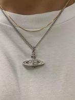 Vivienne Westwood Elegante Zilveren Kristallen Ketting, Ophalen, Zo goed als nieuw, Met edelsteen, Zilver