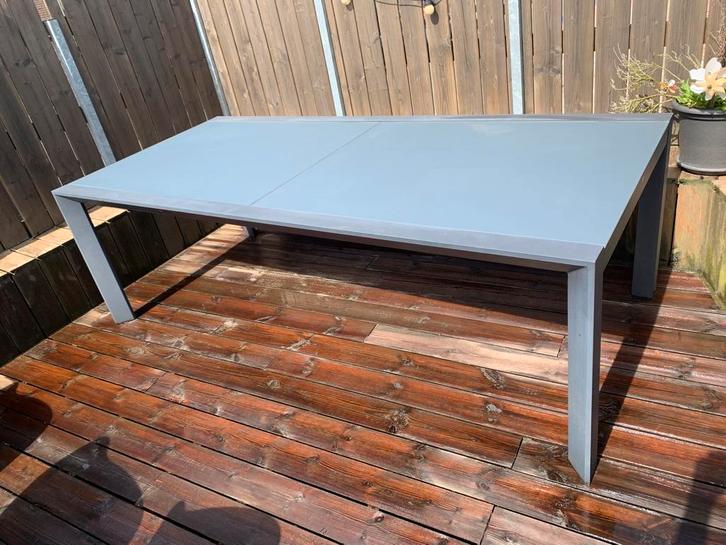 Tuintafel met glazen tafelblad., Tuin en Terras, Tuintafels, Gebruikt, Rechthoekig, Aluminium, Ophalen