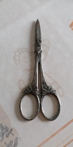 Ciseau ancien broderie LXVI, Envoi, Utilisé, Broderies à la main, Pièce ou Accessoires