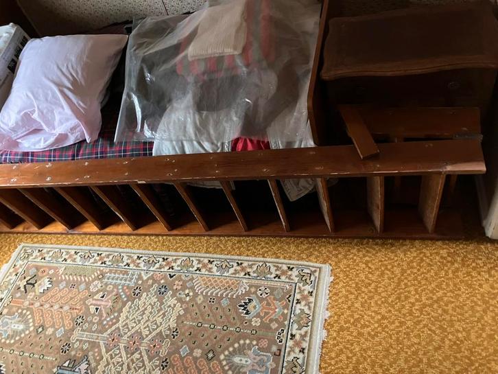 Échelle en bois suspendue avec pied escamotable, Bricolage & Construction, Échelles & Escaliers, Utilisé, Enlèvement