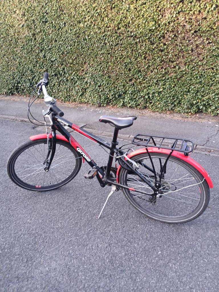 Rode kinderfiets, Fietsen en Brommers, Fietsen | Dames | Sportfietsen en Toerfietsen, Minder dan 10 versnellingen, 26 inch, 47 tot 50 cm