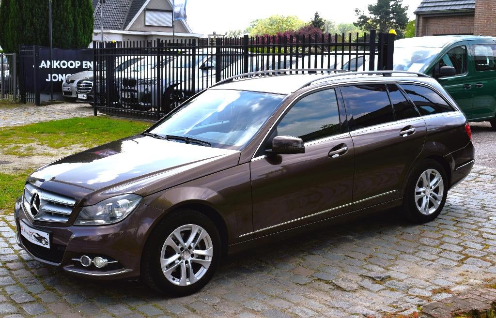 Mercedes C200 CDI/Avantgarde/GPS/FACE LIFT, 100 kW, Euro 5, Achterwielaandrijving, 4 cilinders