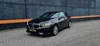 BMW 118i BUSINESS LINE/NAVI/CARPLAY/LINE ASSIST/*ALS NIEUW, Auto's, Automaat, 1 Reeks, Overige bekleding, Bedrijf