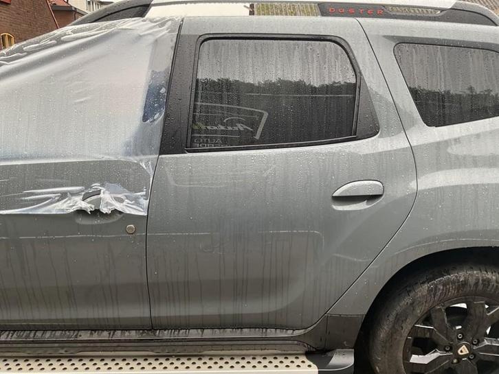 PORTE GAUCHE ARRIÈRE Duster (SR) (|821015014R|821017139R|), Autos : Pièces & Accessoires, Carrosserie & Tôlerie, Porte, Dacia